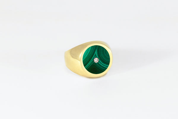 Legier Malachite Inlay with Diamond Round Stone Signet Ring