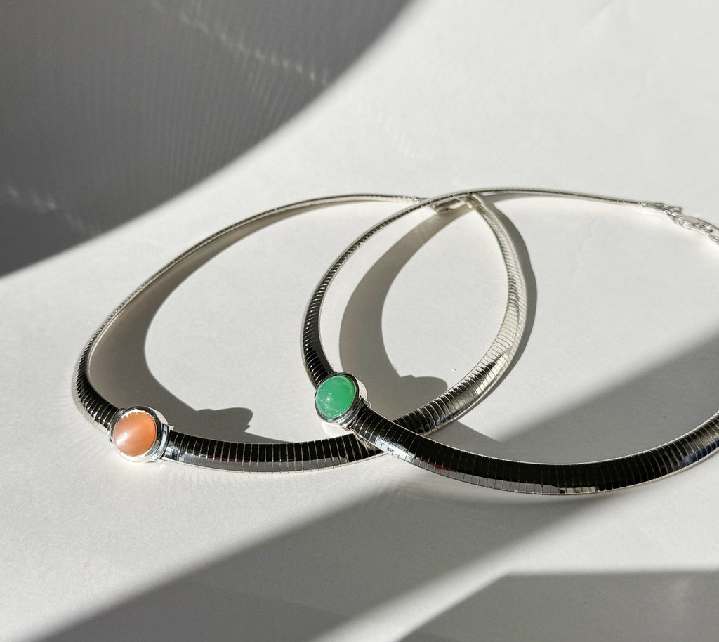 Legier Silver Omega Chain Necklace with Moonstone and Chrysoprase cabochon