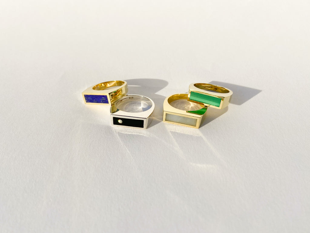 Legier LSS small signet ring with Lapis Lazuli Inlay